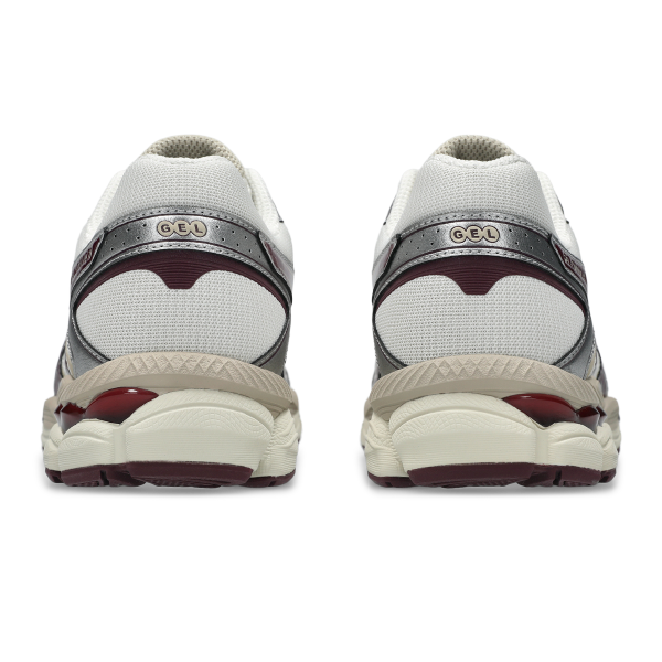 아식스 공식 온라인스토어,젤 큐뮬러스 16