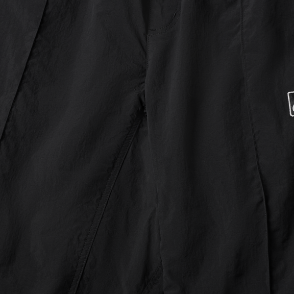 아식스 공식 온라인스토어,CLASSIC WOVEN TRACK PANT